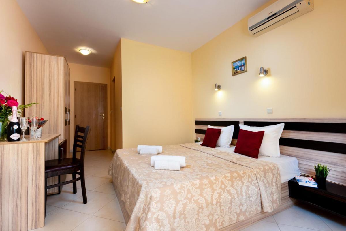 Hotel St. Valentine Sunny Beach Esterno foto